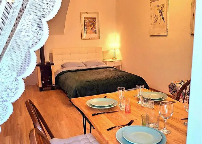 Отель Romantic And Family Zemlinski 9,10, 11